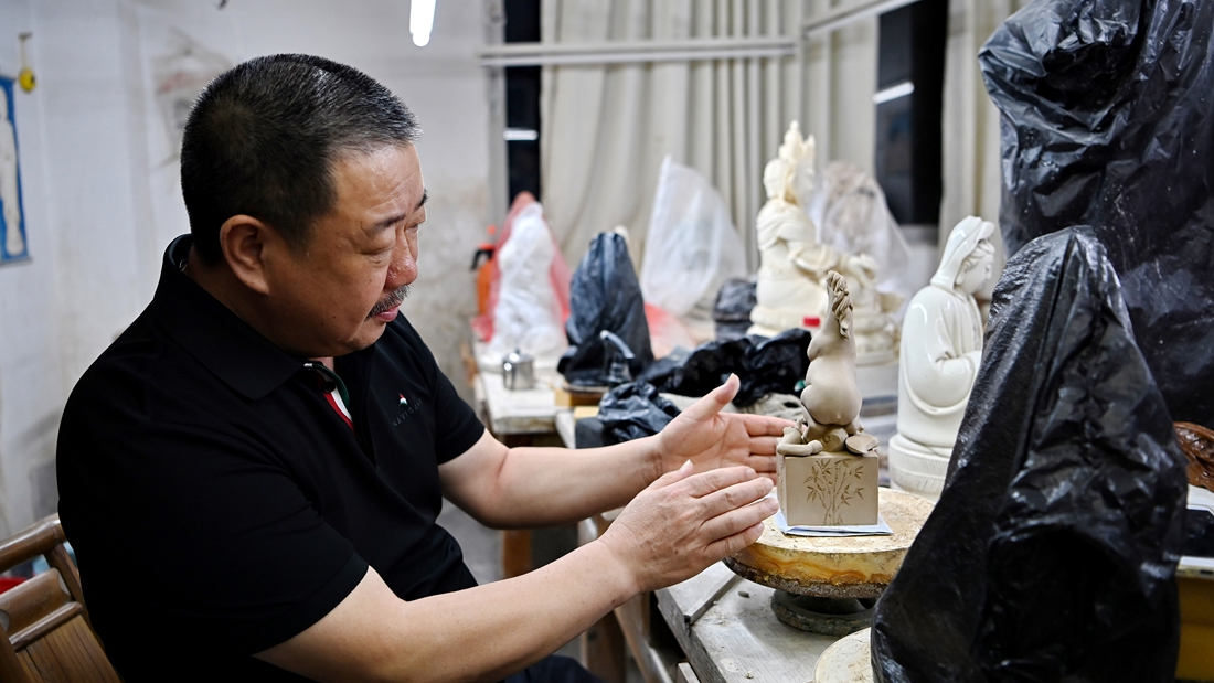 中國(guó)白·德化瓷 出口步伐加快