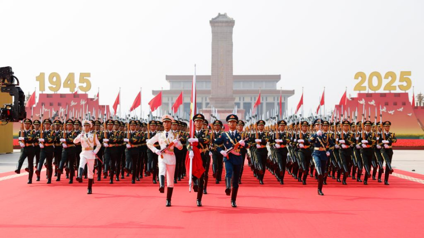 展國之威儀 鑄軍之榮耀——走近閱兵場上的儀仗兵