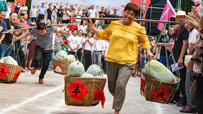豐收時(shí)節(jié) 中國(guó)農(nóng)民熱愛(ài)哪些體育運(yùn)動(dòng)？