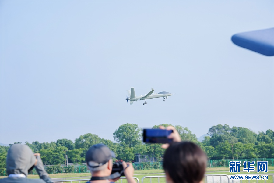 空天盛宴來(lái)了！一批新型航空器在重慶梁平升空