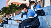我在現(xiàn)場·照片背后的故事｜疫情之下，北侖河畔的大學(xué)夢