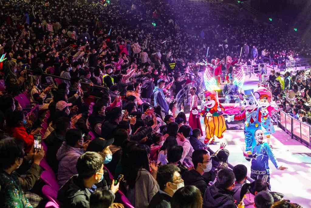 新華全媒＋｜元旦假期消費(fèi)市場(chǎng)：人氣漸旺，暖意漸濃