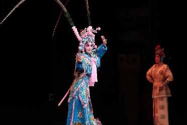 上?；磩F(tuán)“春暉”系列演出在滬上演