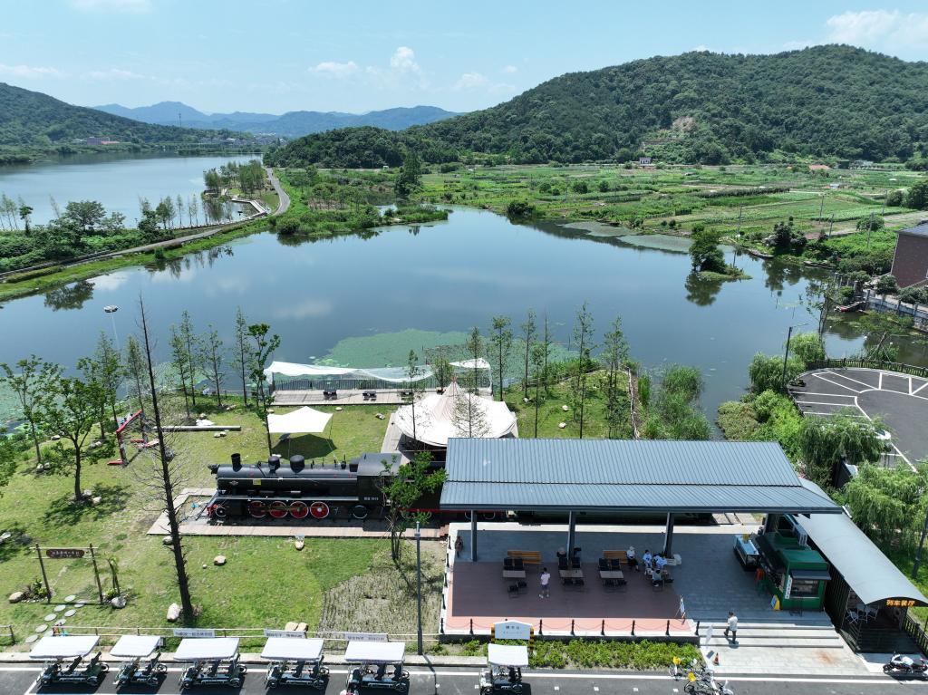 新華全媒＋丨“千萬工程”助力鄉(xiāng)村振興百姓共富