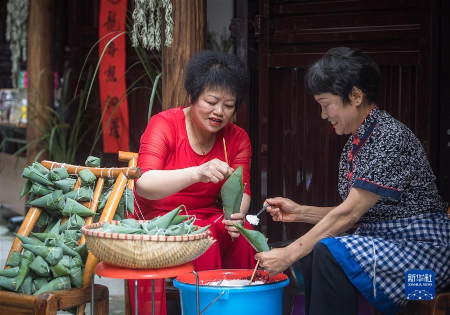 （新華全媒頭條·圖文互動(dòng)）（5）生態(tài)美、產(chǎn)業(yè)興、文化昌——長江經(jīng)濟(jì)帶生態(tài)優(yōu)先、綠色發(fā)展見聞