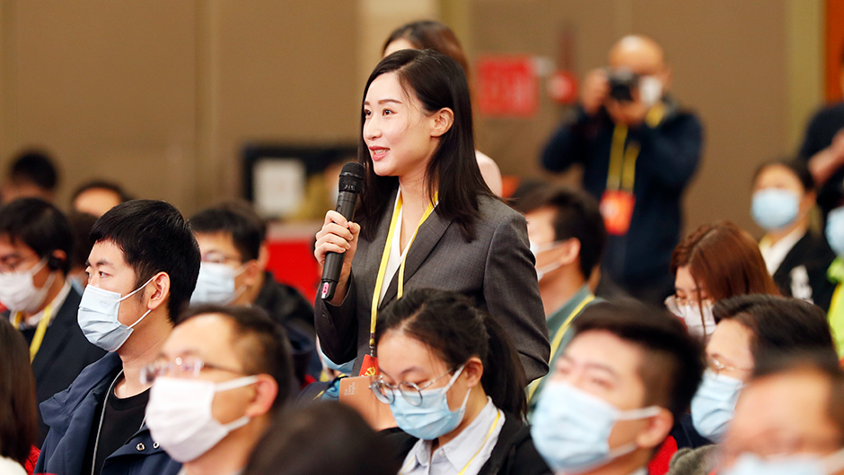 中央廣播電視總臺(tái)央廣記者提問(wèn)
