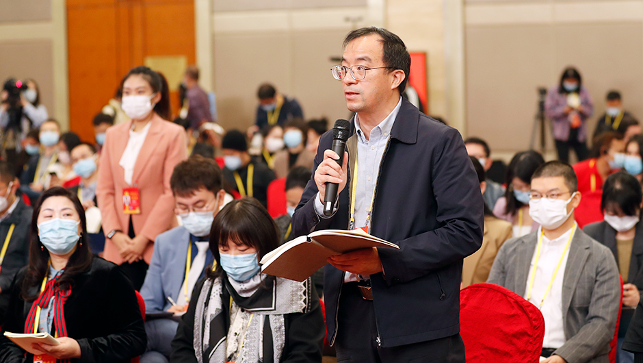 中國教育報(bào)、中國教育新聞網(wǎng)記者提問
